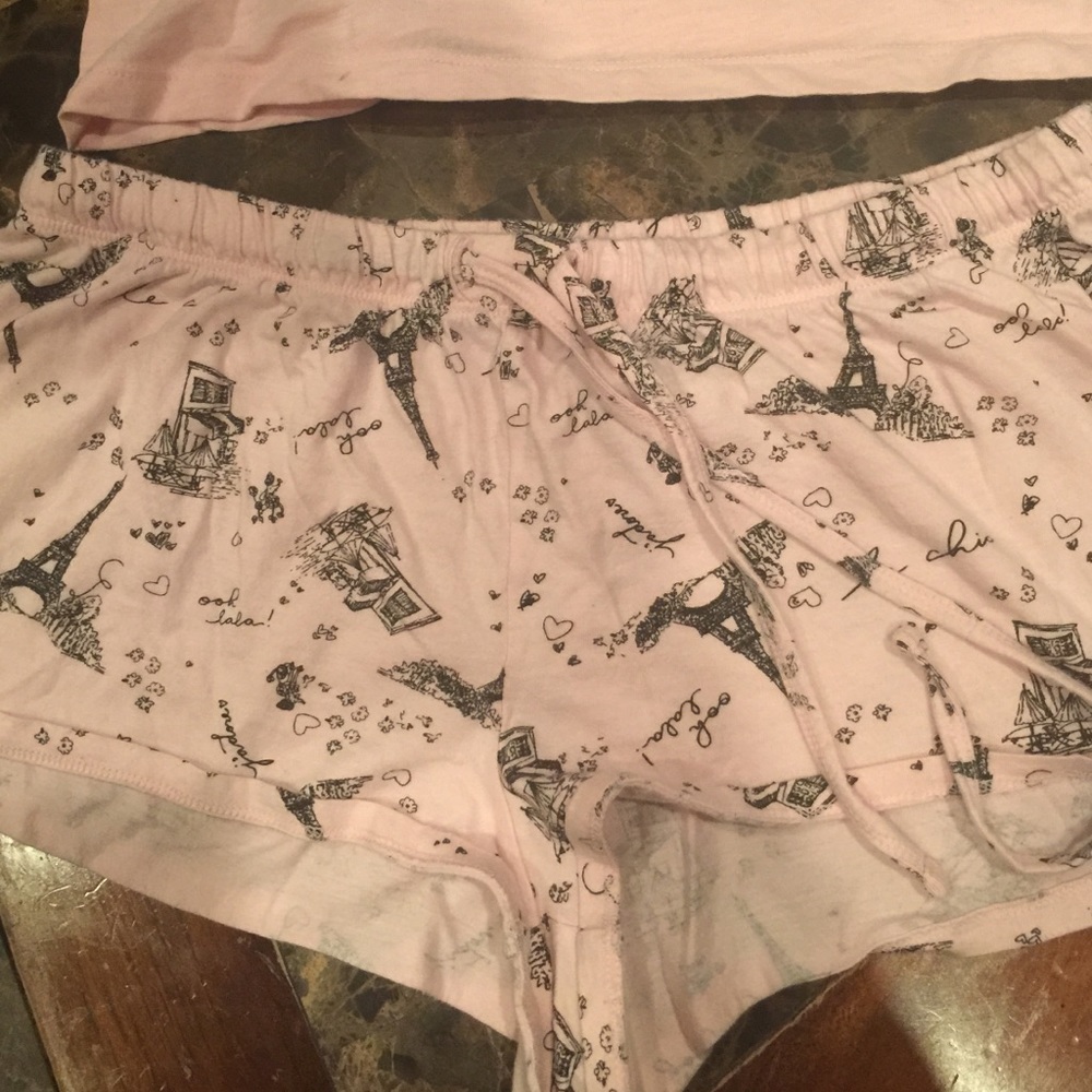 Paris pajamas - Picture 2 of 2